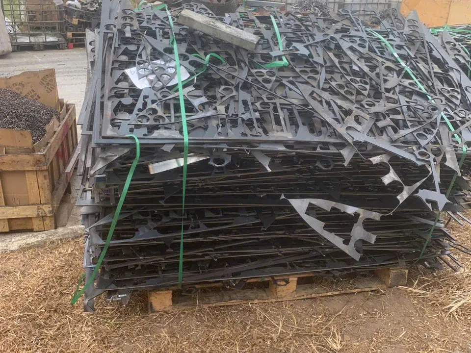 Sắt tấm ép kiện